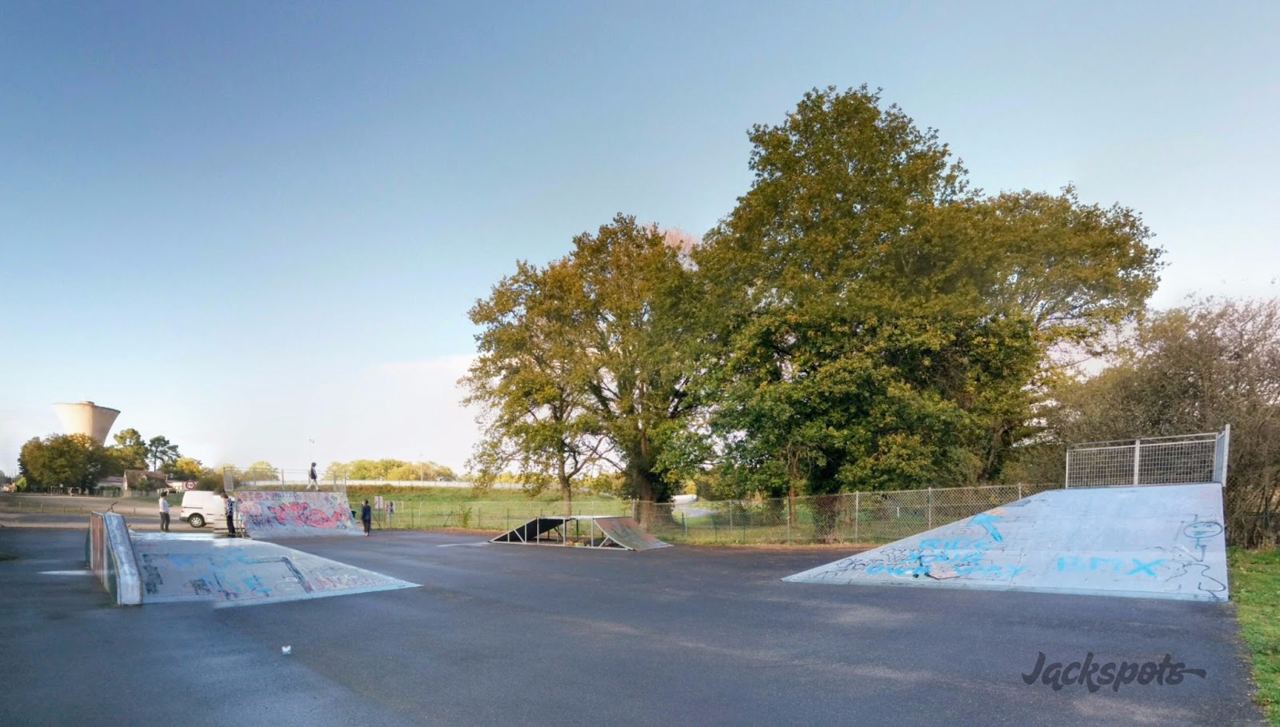 Salbris skatepark — photo 1