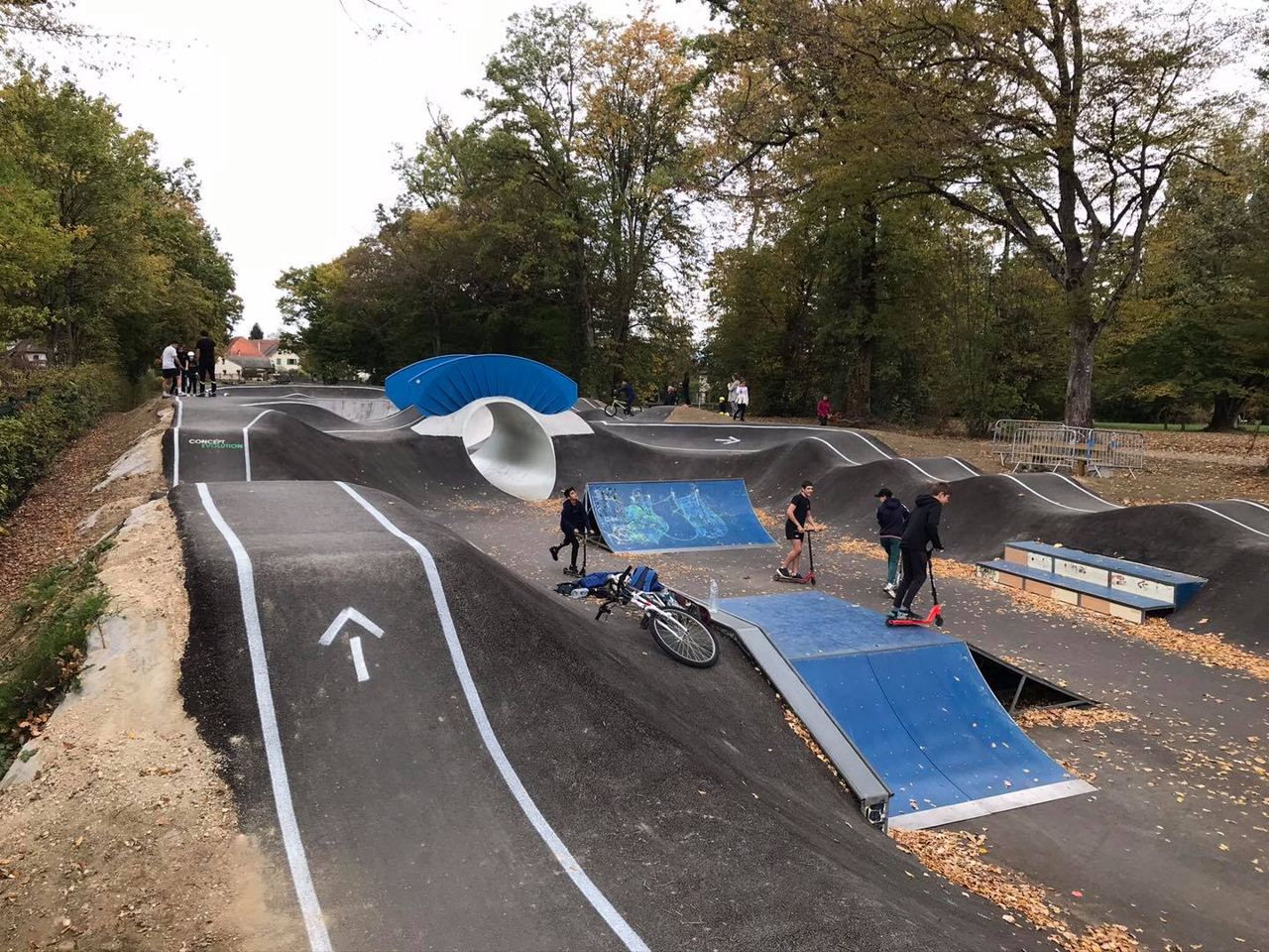 Les Abrets-en-Dauphiné skatepark and Pumptrack — photo 1