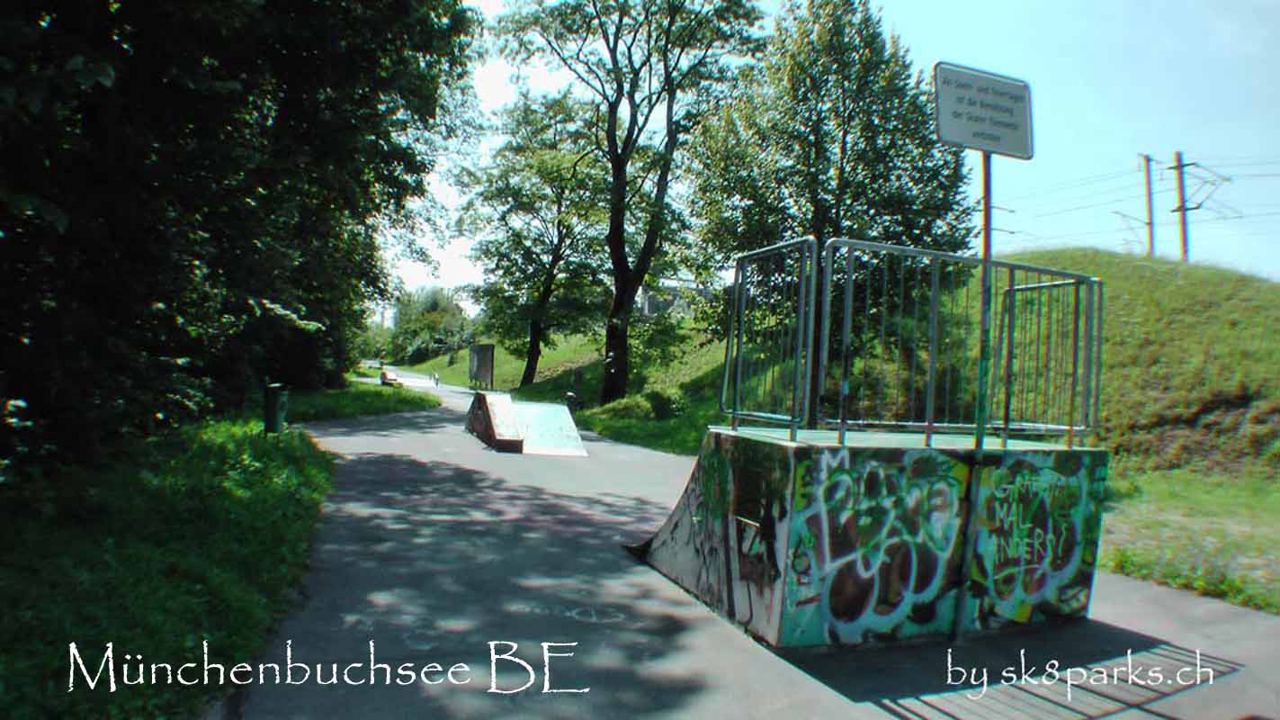 Münchenbuchsee skatepark — photo 1