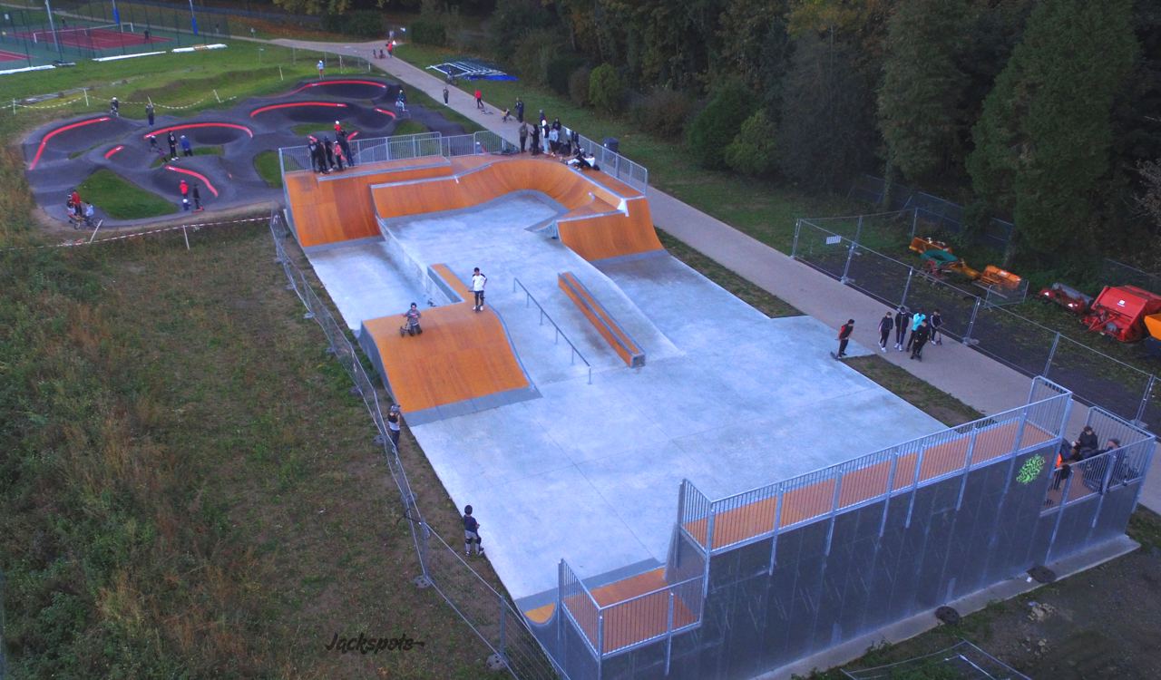 New Meudon skatepark — photo 1