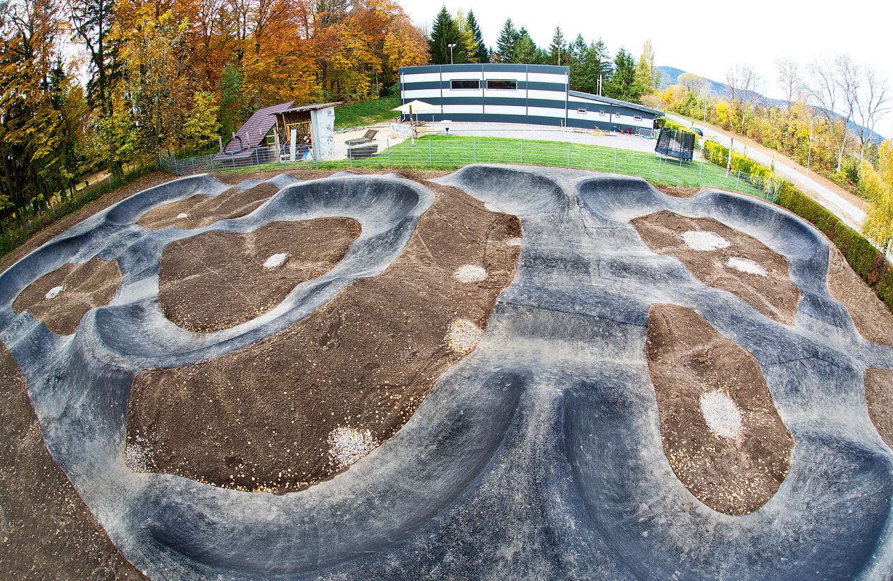 velosolutions pumptrack neunkirchen — photo 1