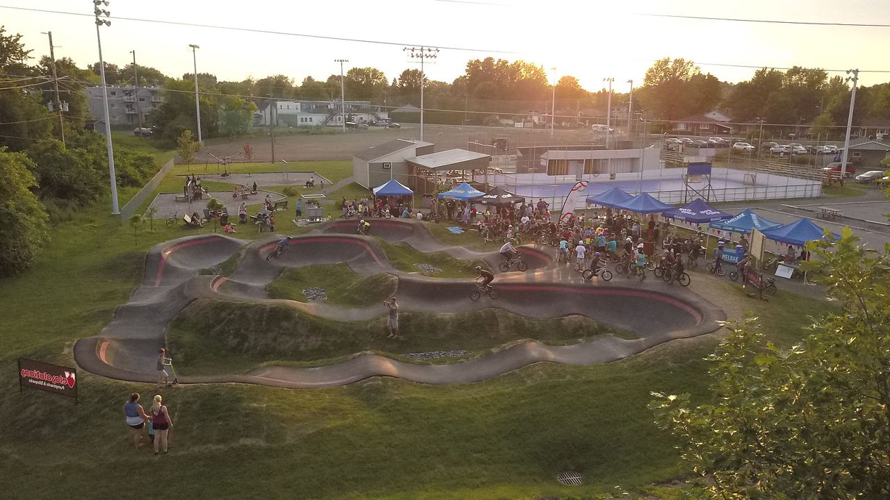 Velosolutions Pumptrack Cowansville — photo 1