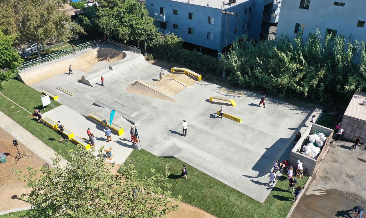 Lake Street skatepark — photo 1