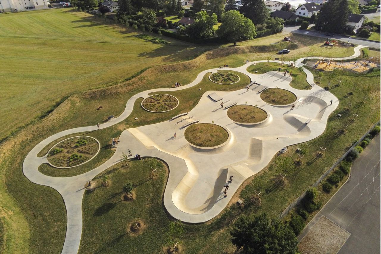New Saint-Pierre-en-Faucigny skatepark — photo 1