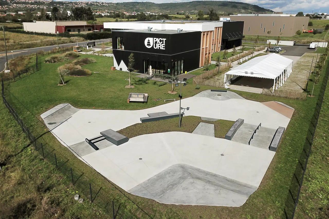 Cebazat private skatepark — photo 1