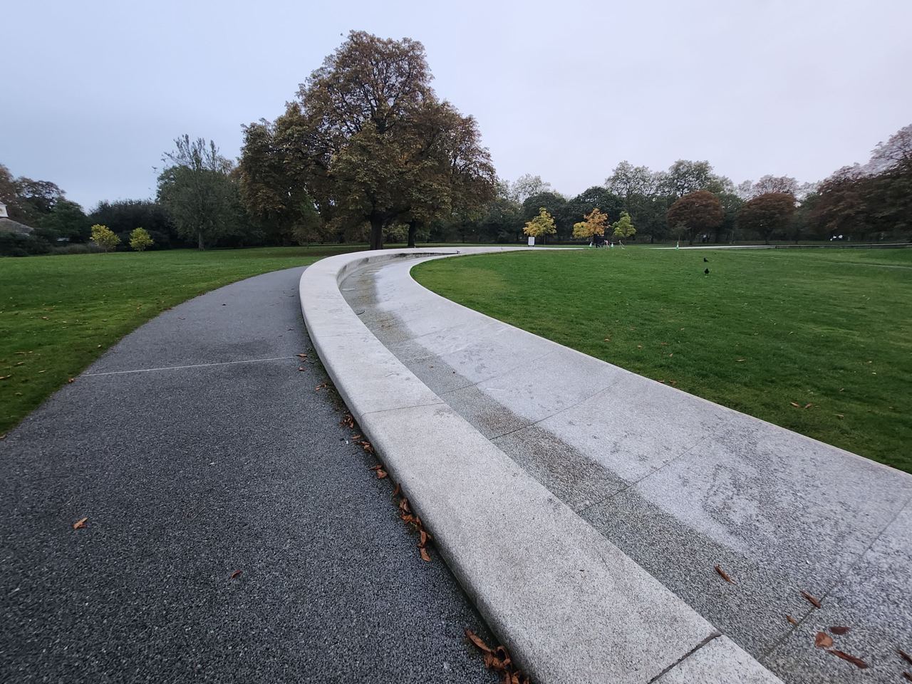 Spot Hyde Park — photo 1