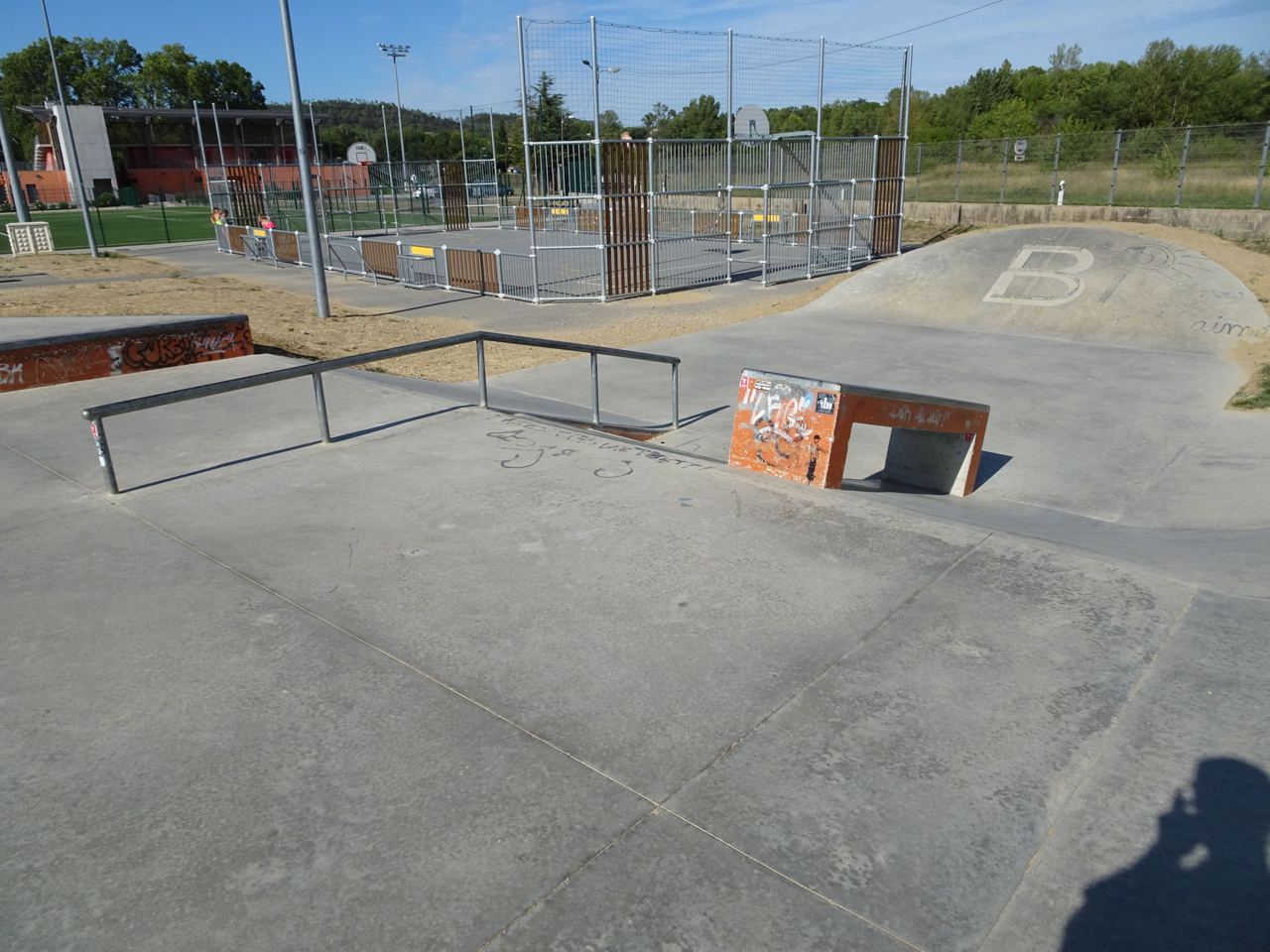 Brignoles skatepark — photo 1