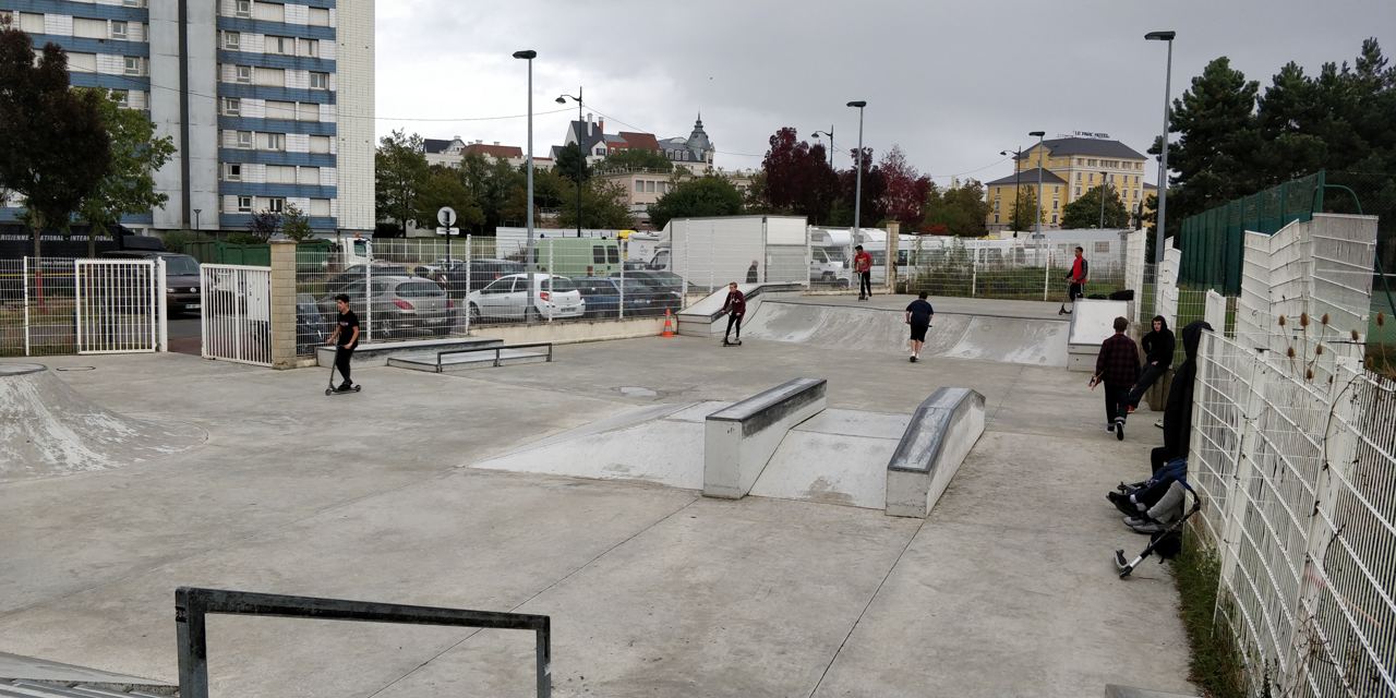 Le Plessis-Robinson skatepark — photo 1