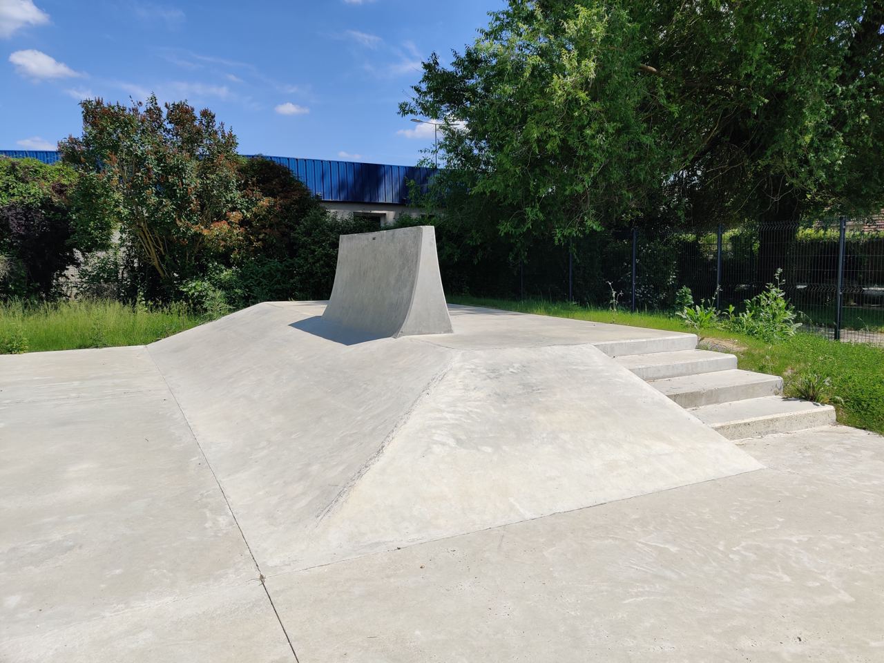 Coupvray skatepark — photo 1