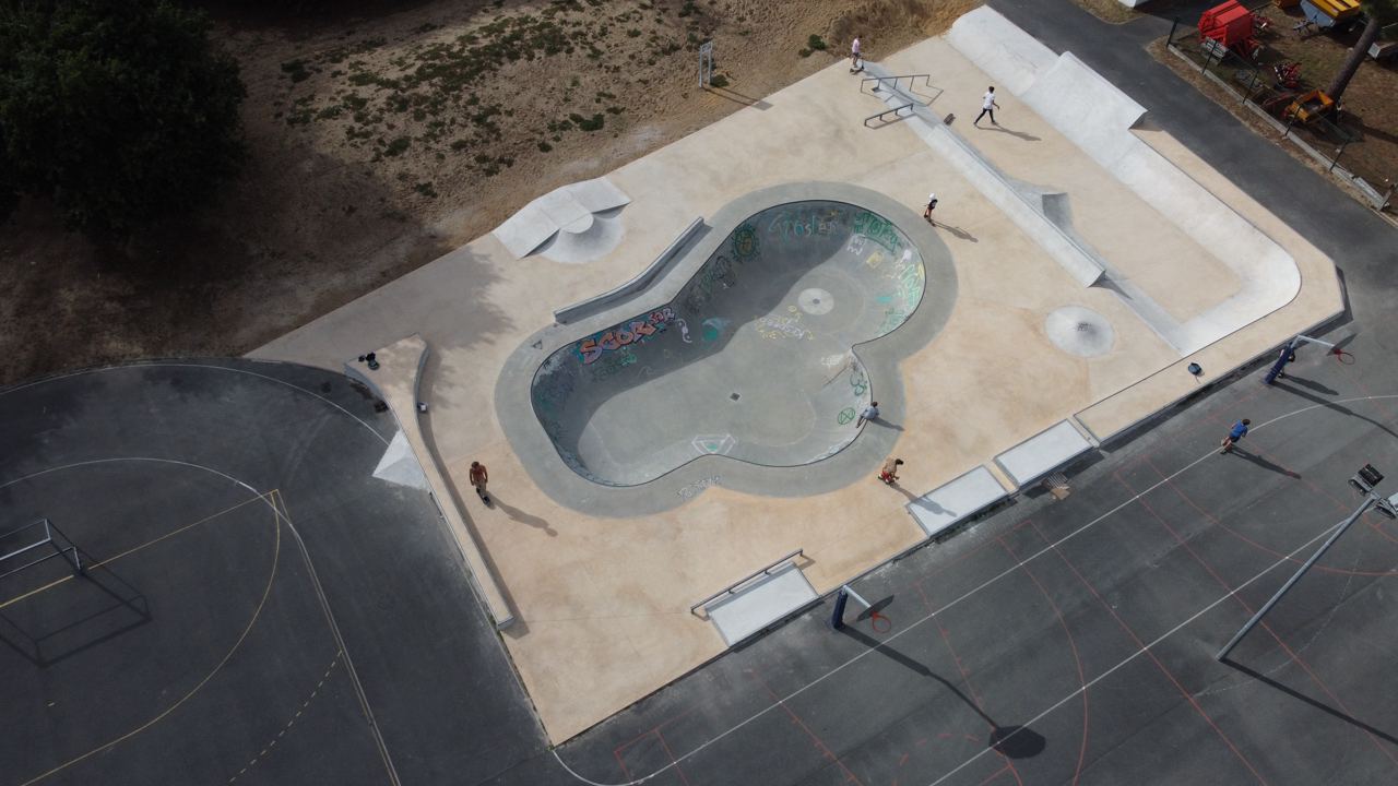 Skatepark de Saint-Médard en Jalles — photo 1