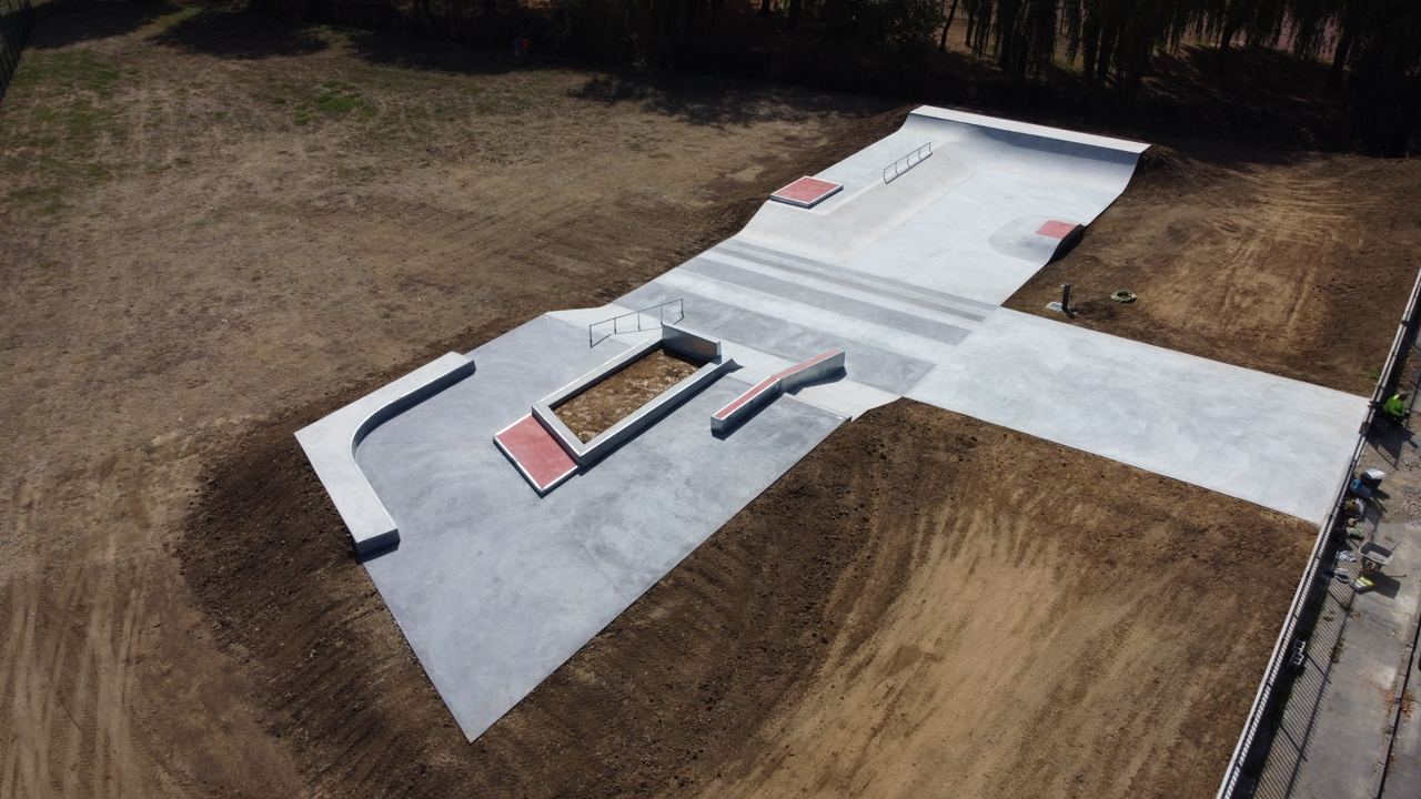 Moissy-Cramayel skatepark — photo 1