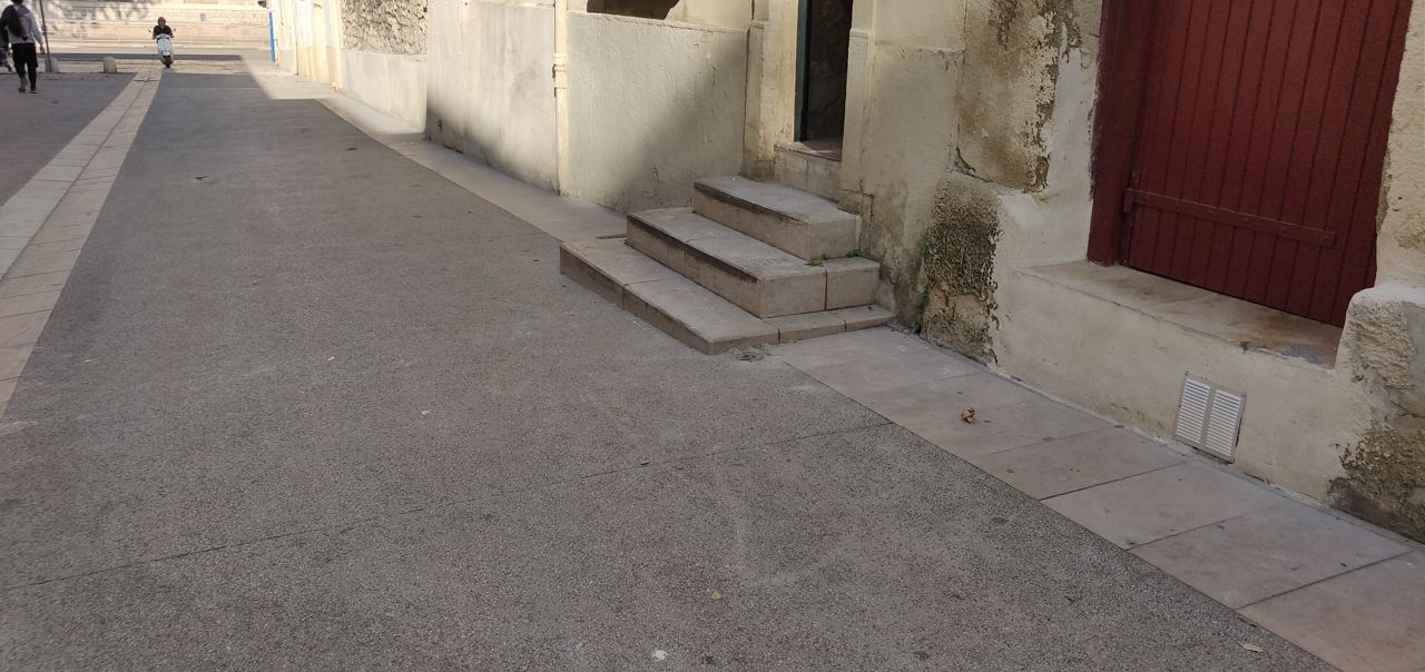 Rue de l'Arc des Mourgues Spot — photo 1