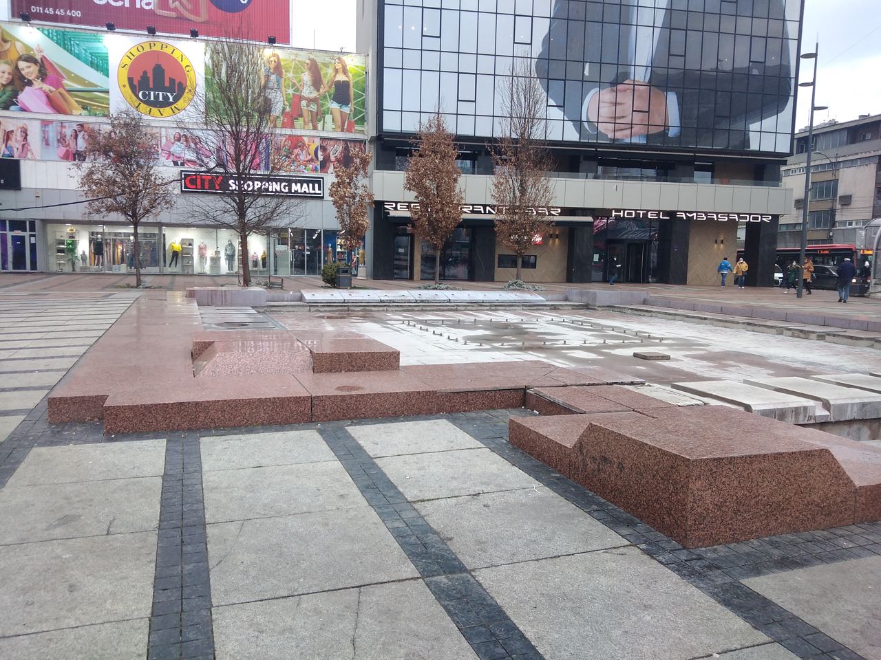 Fontana — photo 1