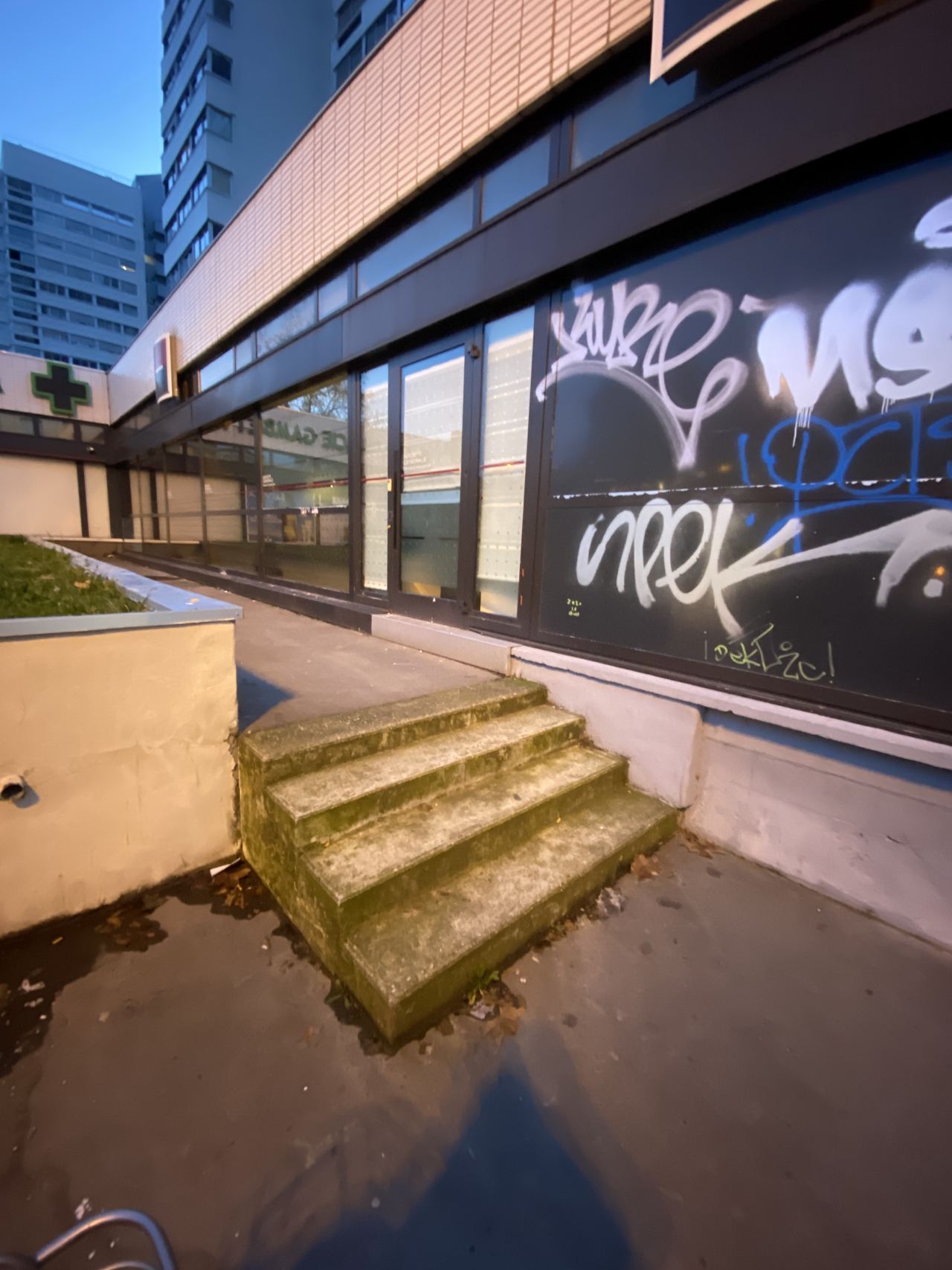 Cours Gambetta Spot — photo 1