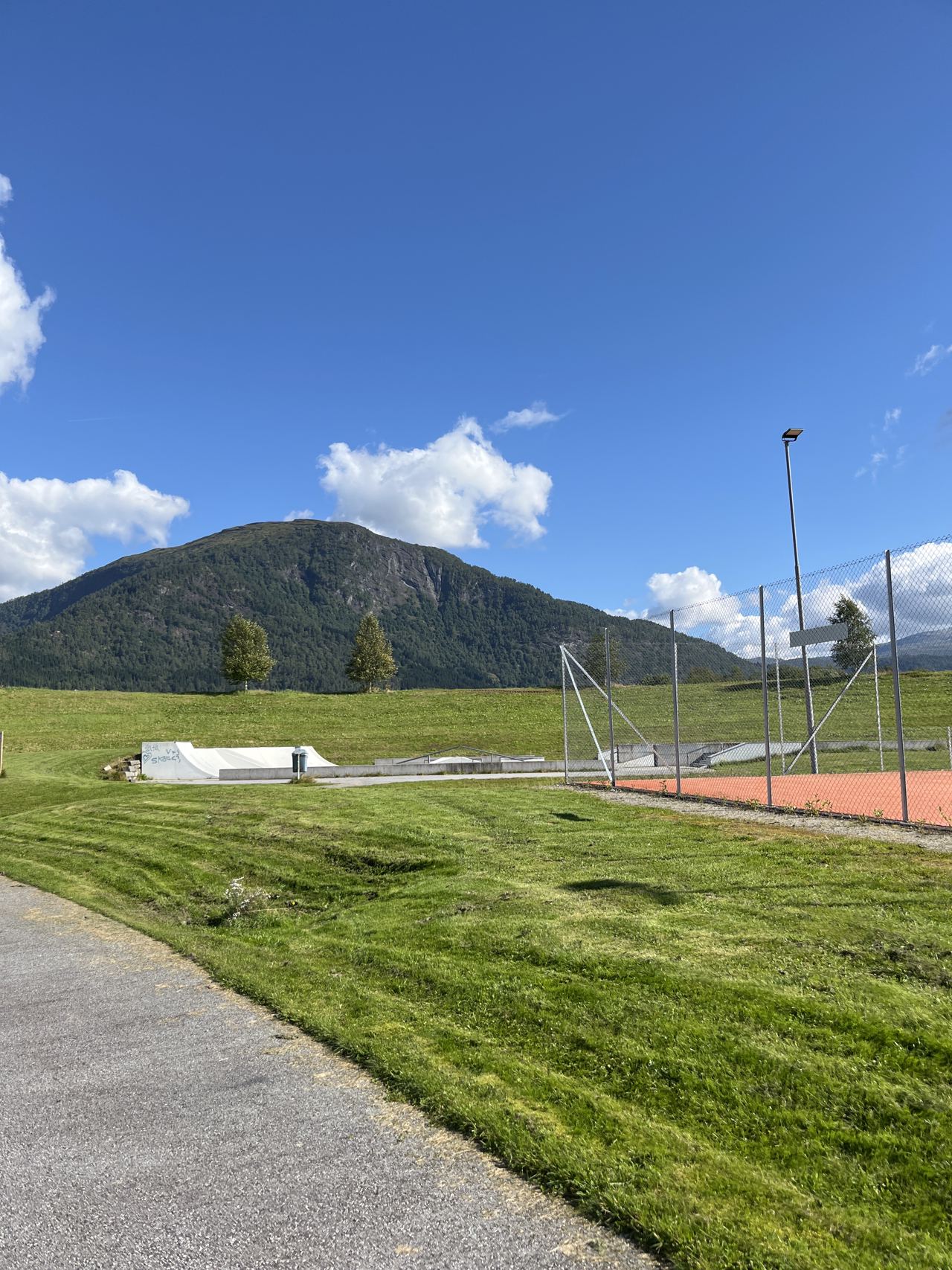 Hafstadparken skatepark — photo 1