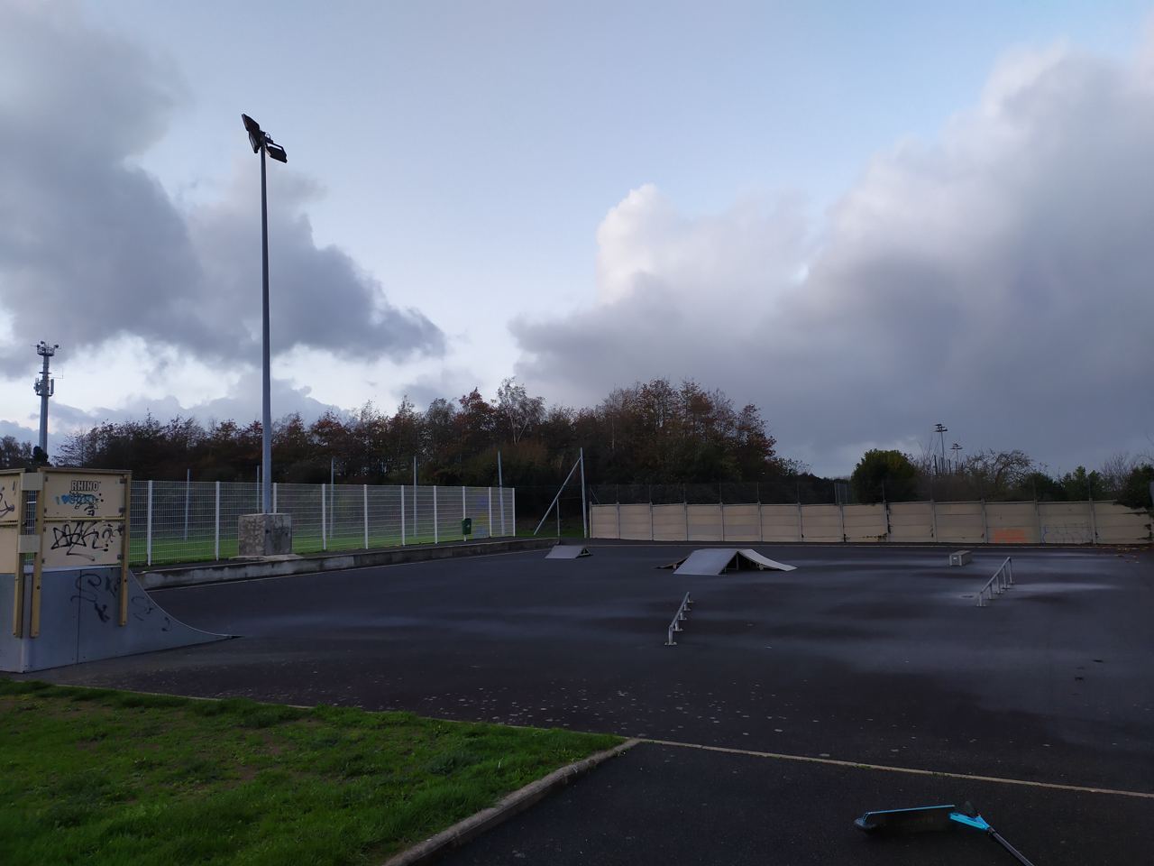 Carentan skatepark — photo 1