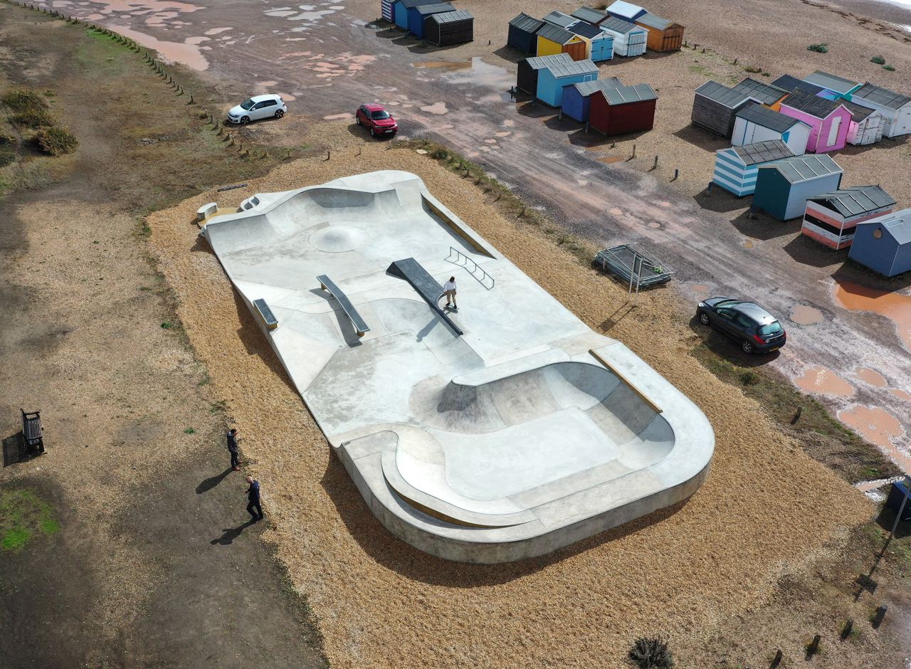 Hayling Island Beach Skatepark — photo 1