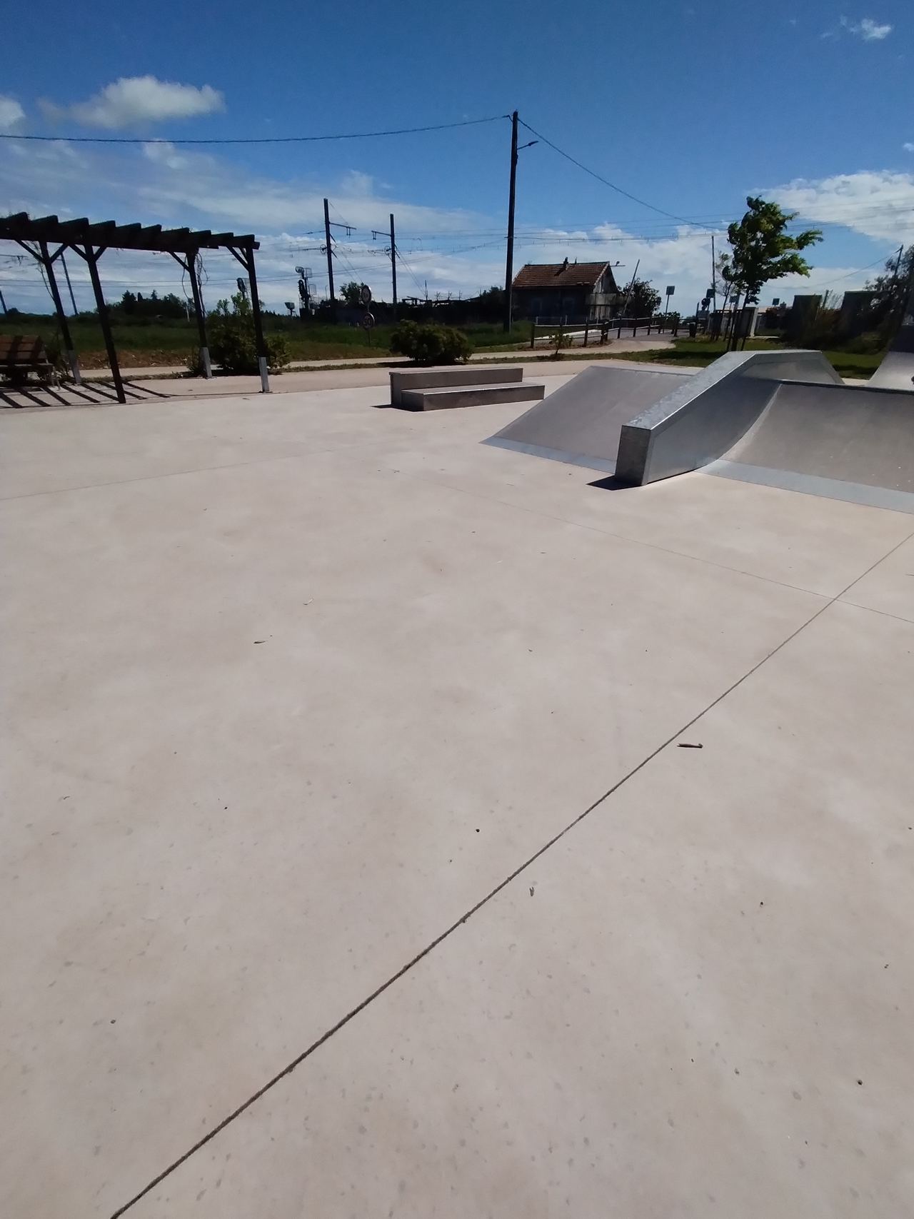 Skatepark et pumptrack — photo 1