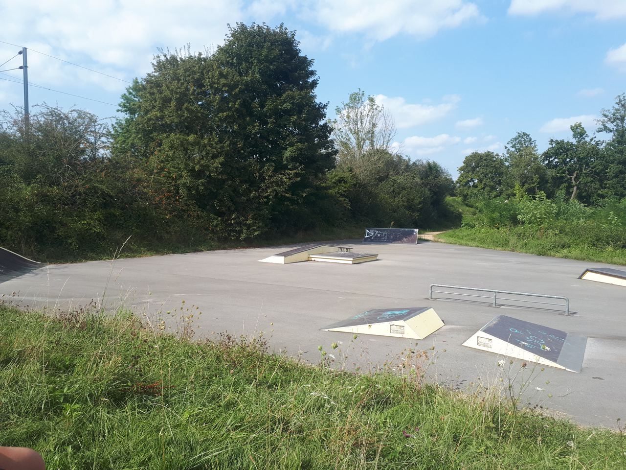 Foucherans skatepark — photo 1