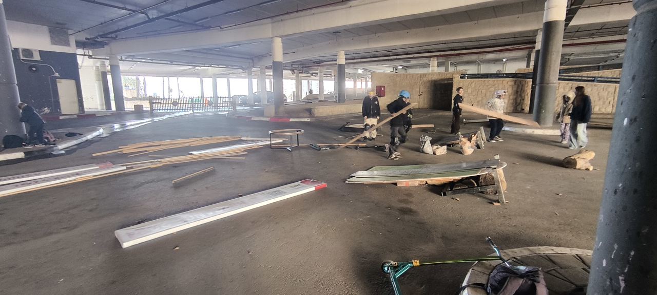 DIY Indoor Skate Park — photo 1