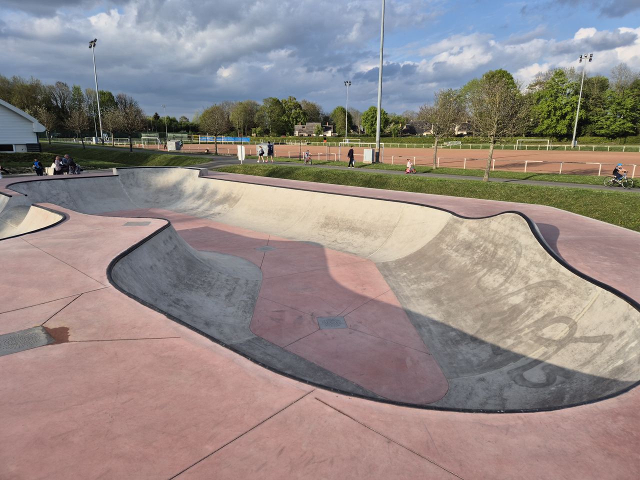 Champs sur marne skatepark — photo 1