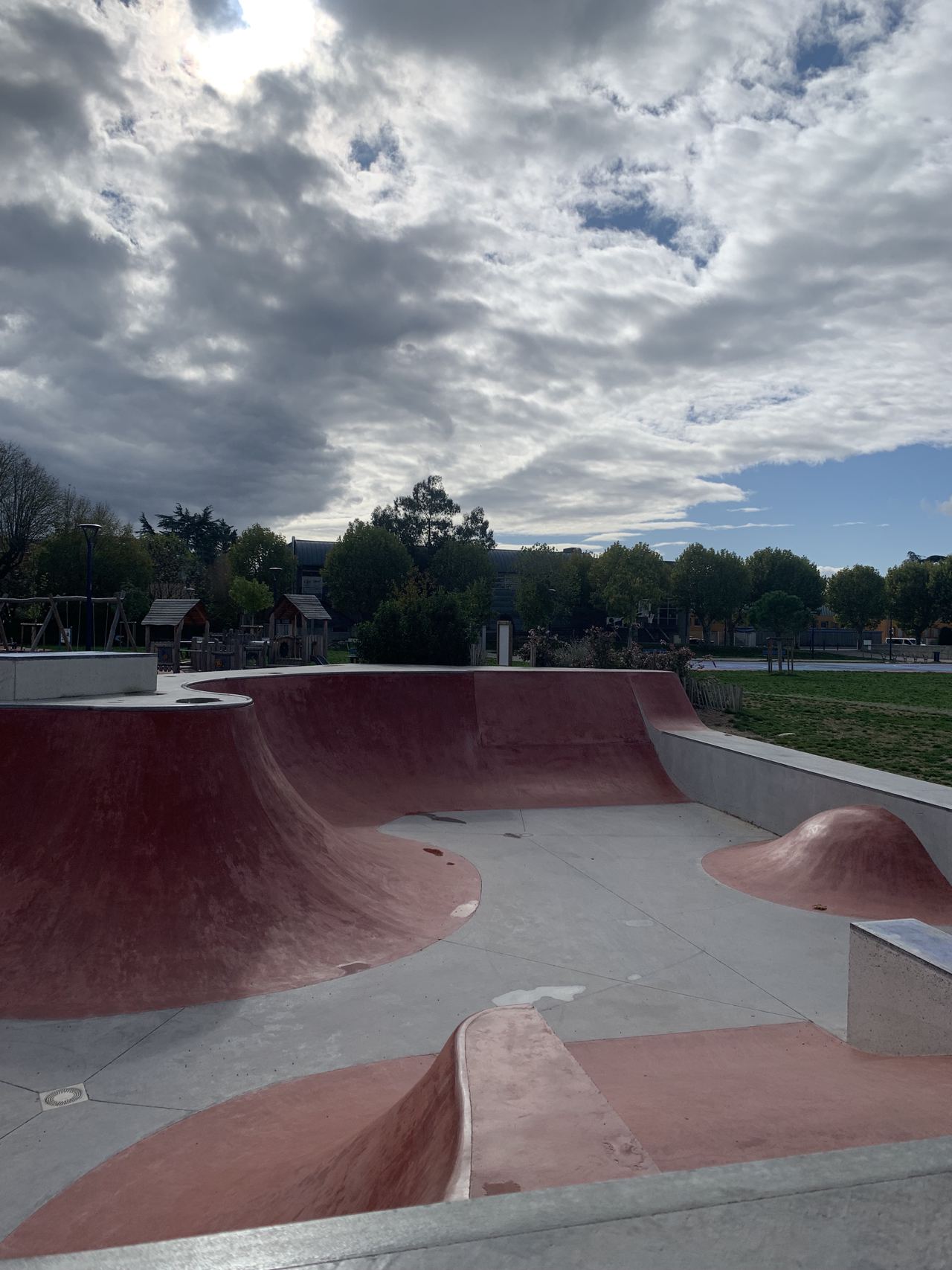 Romans-sur-Isère skatepark — photo 1