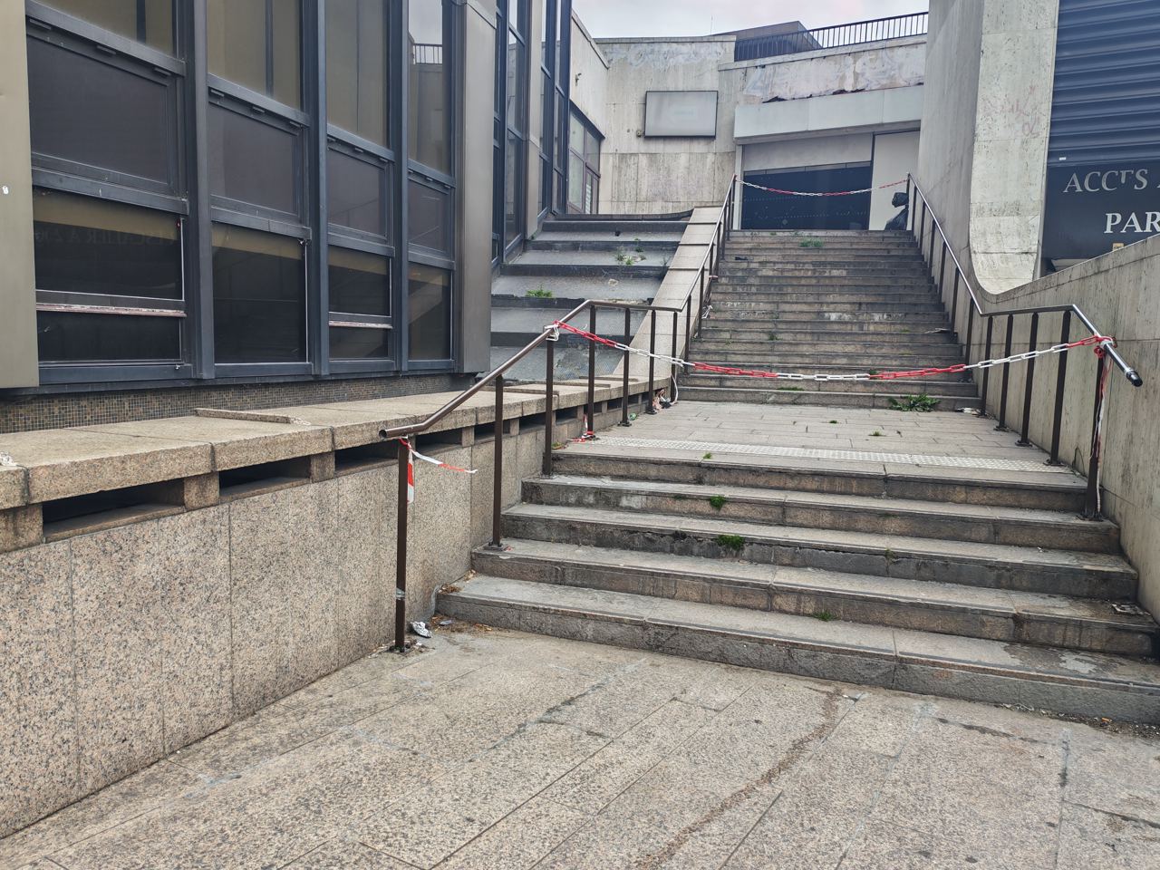 Kink rail gare Montparnasse — photo 1