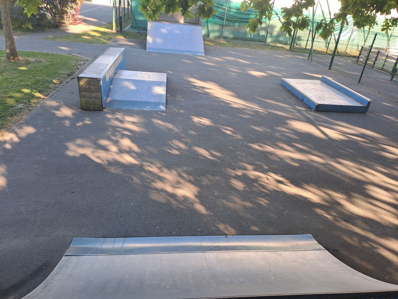 Plailly skatepark — photo 1